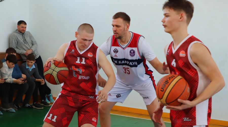 Фото: Александр Чёрный/"Алтайский спорт"