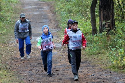 Мы идём, шагаем по стране!