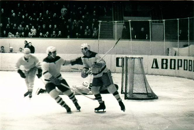 Страницы истории алтайского хоккея. Декабрь 1969 года. Когда количество не переходит в качество