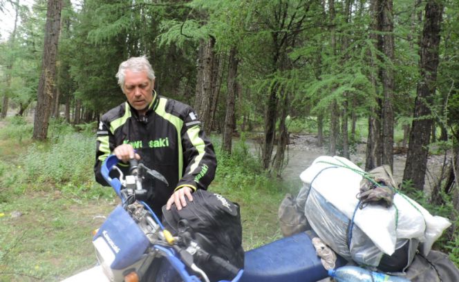 Бийчанин Андрей Поддымников стал «Заслуженным путешественником России».