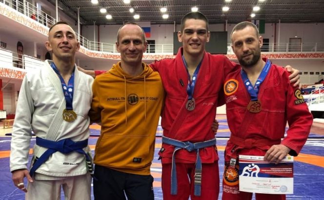 38 медалей завоевала команда региона на чемпионате и первенстве Сибири по грэпплингу