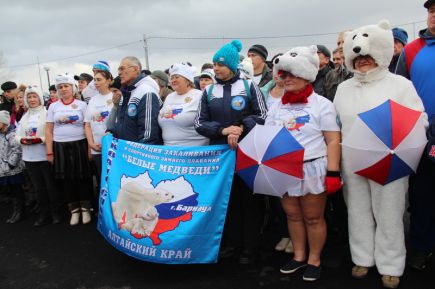 Укрепили берег