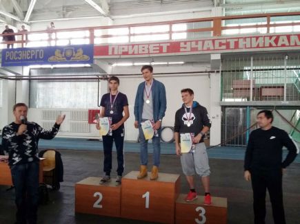 Горнолыжники и сноубордисты из СДЮШОР «Горные лыжи» выявили сильнейших на первенстве Алтайского края по ОФП.