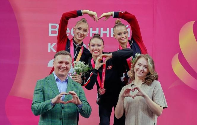 Награждение призеров в личном многоборье. Фото: Павел Зекирьяев
