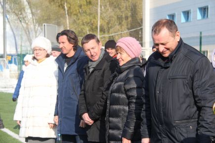 Победой команды "Алтай-2004» завершился в Барнауле первый региональный турнир памяти Геннадия Смертина