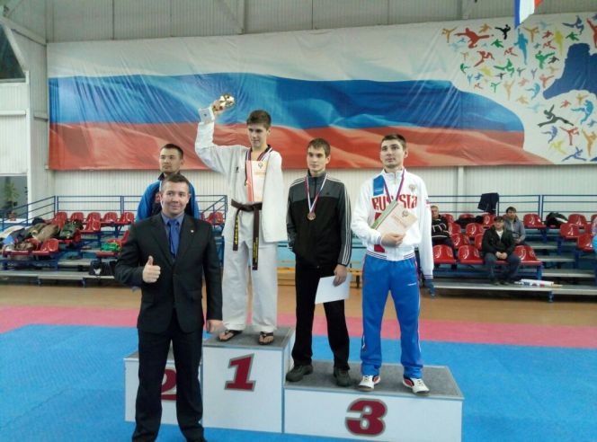 Николай Душенин из Барнаула – бронзовый призёр чемпионата России по паратхэквондо.