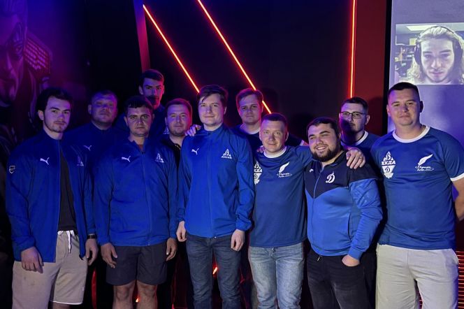 ВИДЕО. Игроки ХКДА сразились в Counter Strike 2 с алтайскими журналистами