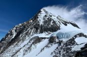 Барнаулец Константин Симон взошёл на высочайшую вершину мира Эверест