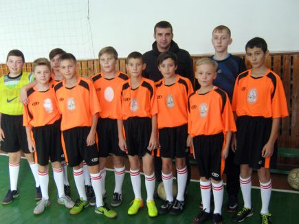 В Ключевском районе под девизом «Спорт против наркотиков» состоялся  краевой детский турнир по мини-футболу (фото).