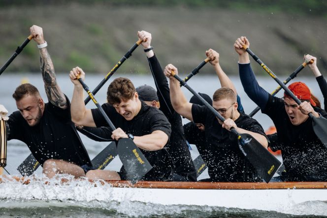 1 июня. Барнаул. Гребной канал. Чемпионат Алтайского края на лодках «Дракон»