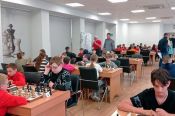 58 школьников из малых городов и сёл разыграли медали краевого турнира по быстрым шахматам в трёх возрастах