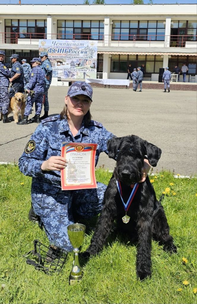 Кинолог из Барнаула Ирина Найдёнова стала победителем и призером Всероссийского чемпионата ФСИН