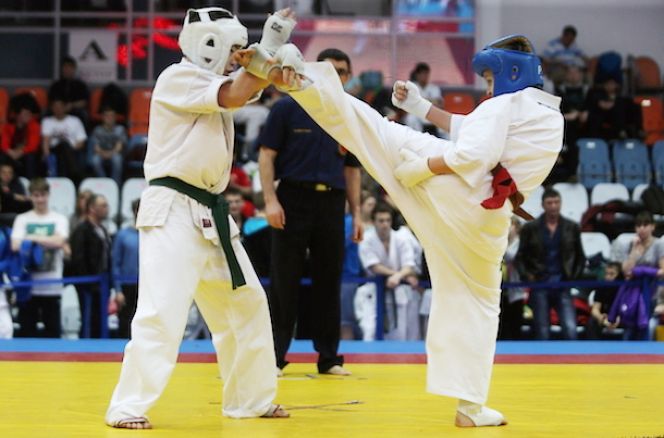 12 ноября. Бийск. С/к «Заря». Открытый кубок Алтайского края по киокусинкай (группа дисциплин синкёкусинкай) в разделах кумитэ.