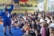 Александр Карелин посетил V Всероссийский турнир «Кубок единства» в Бийске.