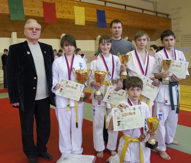 Инна Дьякина одержала победу на первенстве Сибирского федерального округа по киокусинкай каратэ (дисциплина шинкиокушинкай).