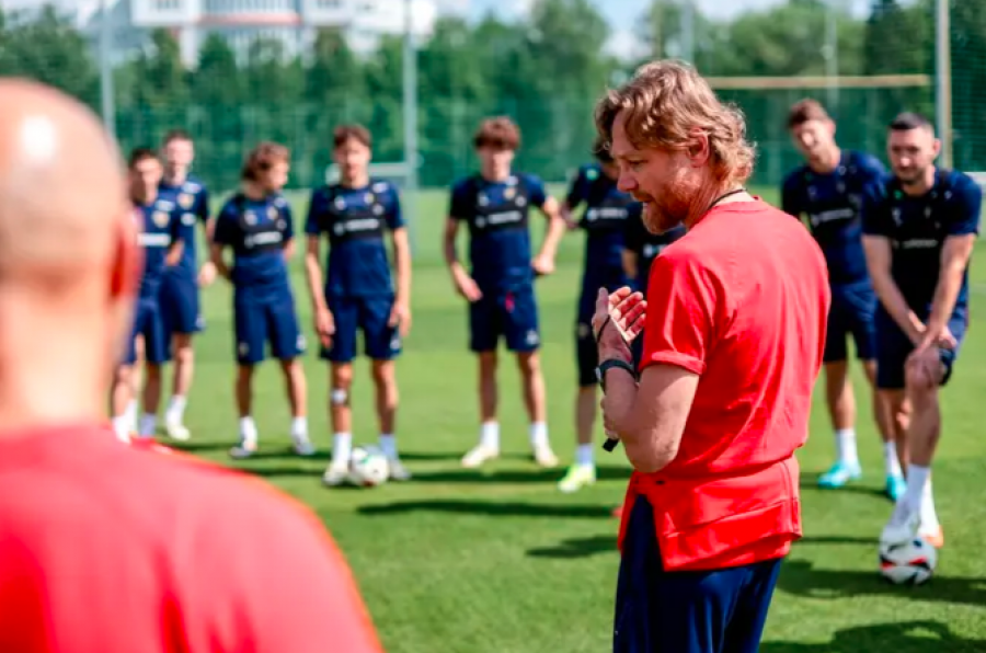 «Россия на Евро-2024 боролась бы за выход из группы, может, даже выше»: интервью Артема Карпукаса