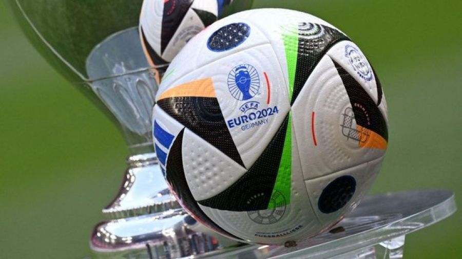 Официальный мяч турнира