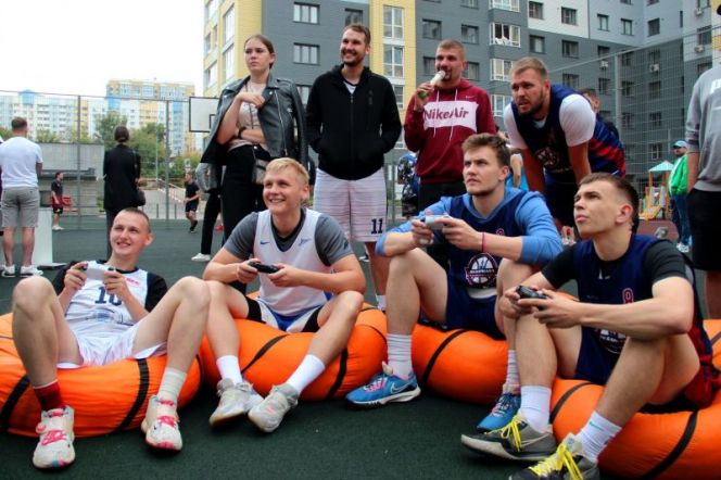 22-23 июня. Барнаул. Спортзал АлтГПУ. Чемпионат Алтайского края по фиджитал-баскетболу