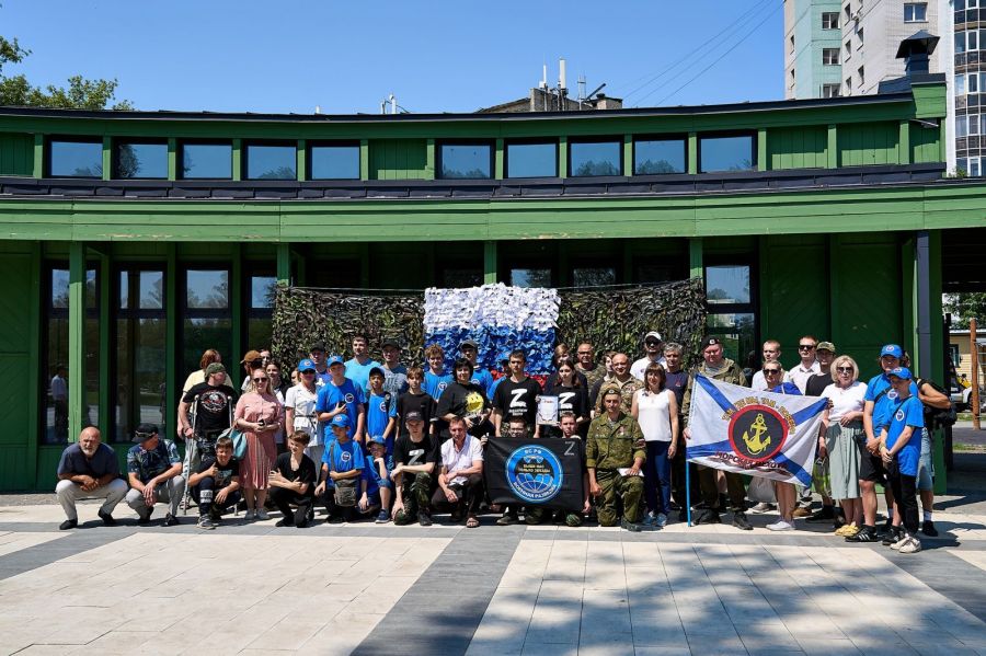 Школа мужества. В Барнауле провели военно-патриотическую игру «Зарница»