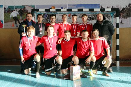 В селе Завьялово состоялся краевой турнир по мини-футболу памяти тренеров Юрия Меняйло и Анатолия Говорухи.