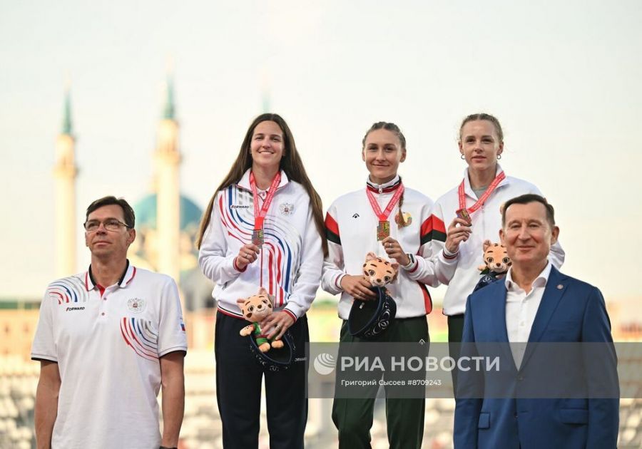 Виктория Погребняк - серебряный призер Игр БРИКС в барьерном беге на 100 м. Фото: РИА Новости