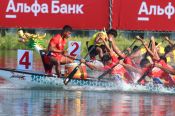 Битва начинается! На гребном канале в Барнауле стартовал масштабный спортивный праздник "Алтайская регата. Фестиваль Драконов" (фото)