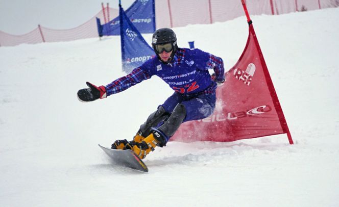 Андрей Соболев выиграл слалом-гигант на втором этапе Кубка России.