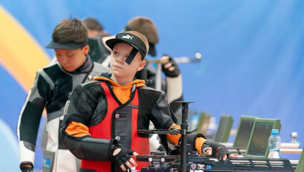 Большая победа маленького героя. 12-летний бийчанин Иван Кормышев - лучший стрелок Игр «Дети Азии»