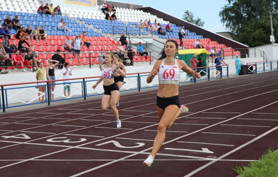 Жанна Уколова - самая быстрая! Фото из архива "АС"