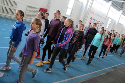 И звезда с звездою говорит 