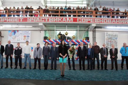 И звезда с звездою говорит 