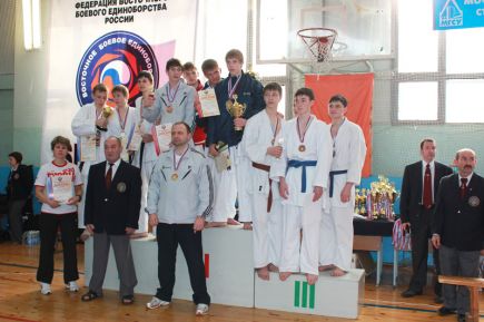 Две медали завоевали алтайские спортсмены на первенстве России по каратэ сётокан (фото).