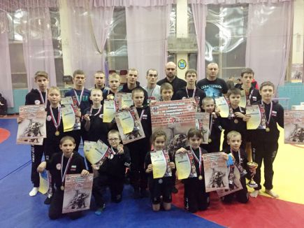 В Барнауле состоялся межрегиональный турнир «Сибирский борец» по грэпплингу и панкратиону.