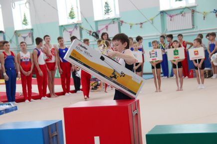 В Барнауле состоялся X турнир на призы заслуженного мастера спорта Сергея Хорохордина (фото).