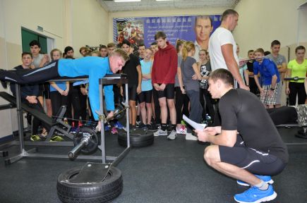 В Барнауле прошло первенство СДЮШОР имени Константина Костенко по ОФП.