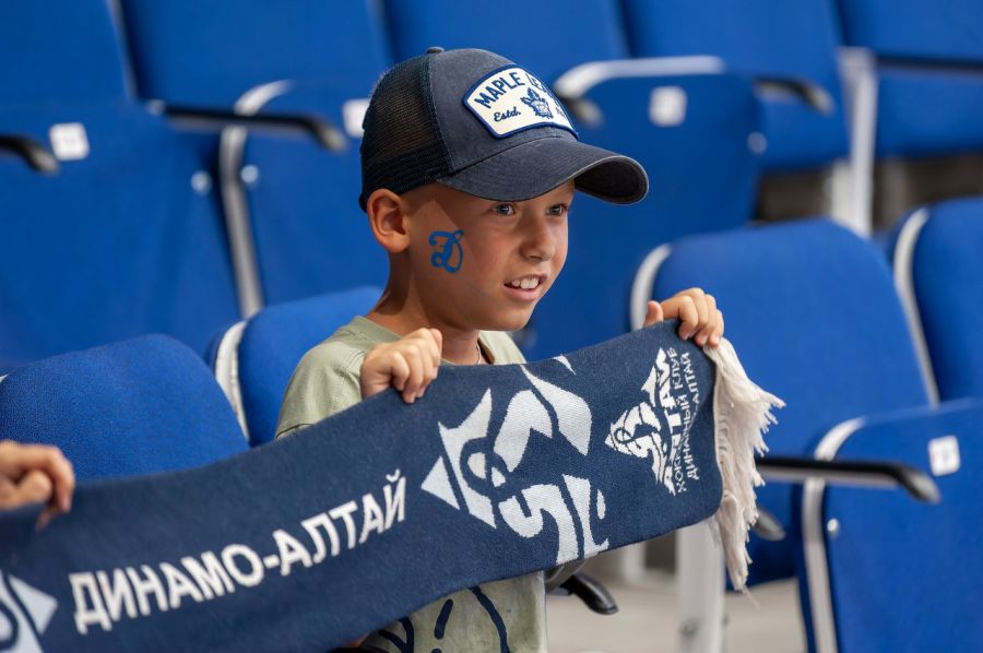 Фото: пресс-служба ХК "Динамо-Алтай"