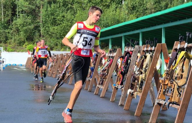 На трассе кросс-спринта Андрей Кульгускин. Фото: СШОР по биатлону им. Маматова