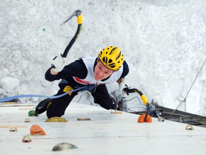 28-29 января. Барнаул. Парк «Изумрудный». Седьмой этап Кубка России по ледолазанию памяти В.Д. Шумилова.