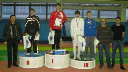 Всероссийский детско-юношеский турнир по фехтованию «Маэстро» памяти Владимира Лютова состоялся в Барнауле.