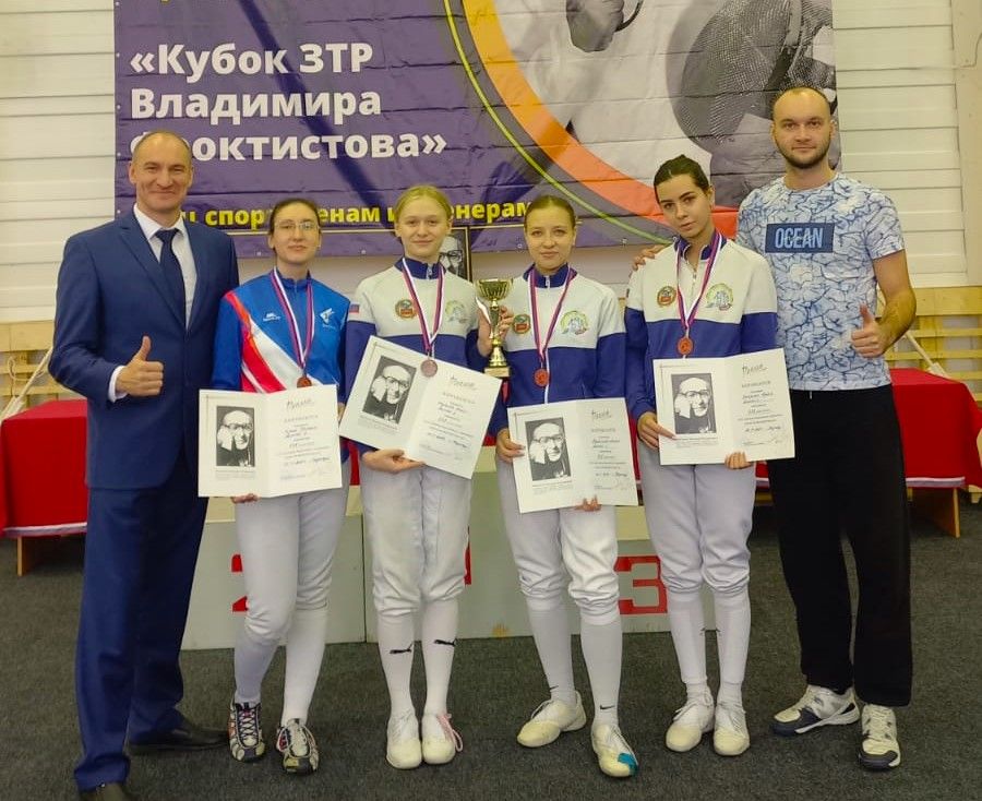 Звенит клинок, отбив атаку... В Барнауле завершился юбилейный  «Кубок Феоктистова»