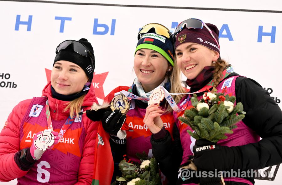 Анастасия Гришина, Динара Смольская и Виктория Сливко. Фото: СБР