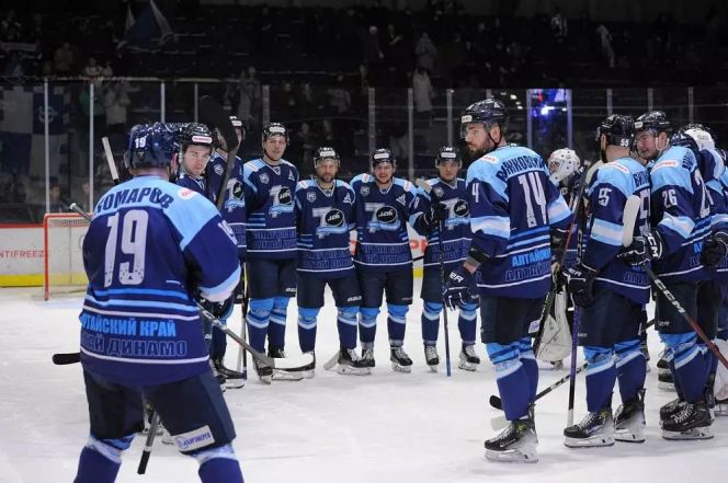 10 февраля. Барнаул. "Титов Арена". OLIMPBET Чемпионат России — ВХЛ. «Динамо-Алтай» – «Омские Крылья» (Омск)