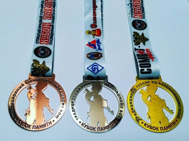 В Алтайском центре самбо прошли Открытые краевые соревнования по рукопашному бою, посвящённые памяти погибших бойцов спецподразделений.