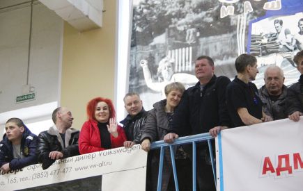 В Новоалтайске состоялся традиционный юношеский турнир памяти Героя Советского Союза летчика-штурмовика Ивана Григорьева (фото). 