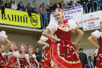 В Новоалтайске состоялся традиционный юношеский турнир памяти Героя Советского Союза летчика-штурмовика Ивана Григорьева (фото). 