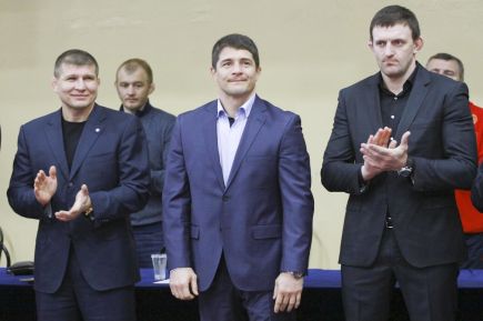 В Новоалтайске состоялся традиционный юношеский турнир памяти Героя Советского Союза летчика-штурмовика Ивана Григорьева (фото). 