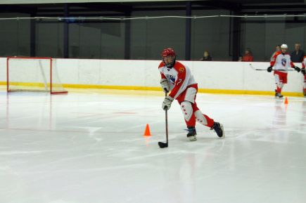 В Барнауле прошёл первый в истории Сибирской студенческой хоккейной лиги Матч звёзд. 