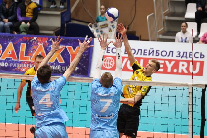 Видеотрансляция. 9 февраля. Ярославль. СК «Атлант». Чемпионат России. Мужчины. Высшая лига «А». Финальный турнир за 1-8 места. 2-й тур. Повторный матч. «Ярославич» (Ярославль) – «Университет» (Барнаул) 