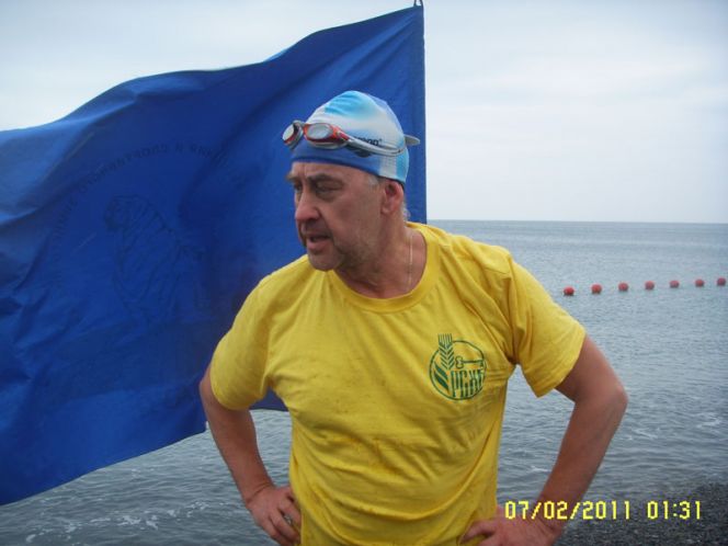 Барнаулец Олег Золотарев стал чемпионом VI открытого чемпионата России по аквайс-спорту (зимнее плавание).
