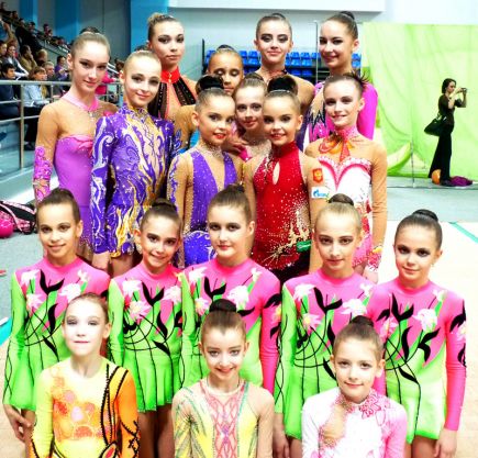 Воспитанницы ДЮСШ «Полимер» завоевали несколько наград открытого первенства Республики Башкортостан «Волшебная страна».